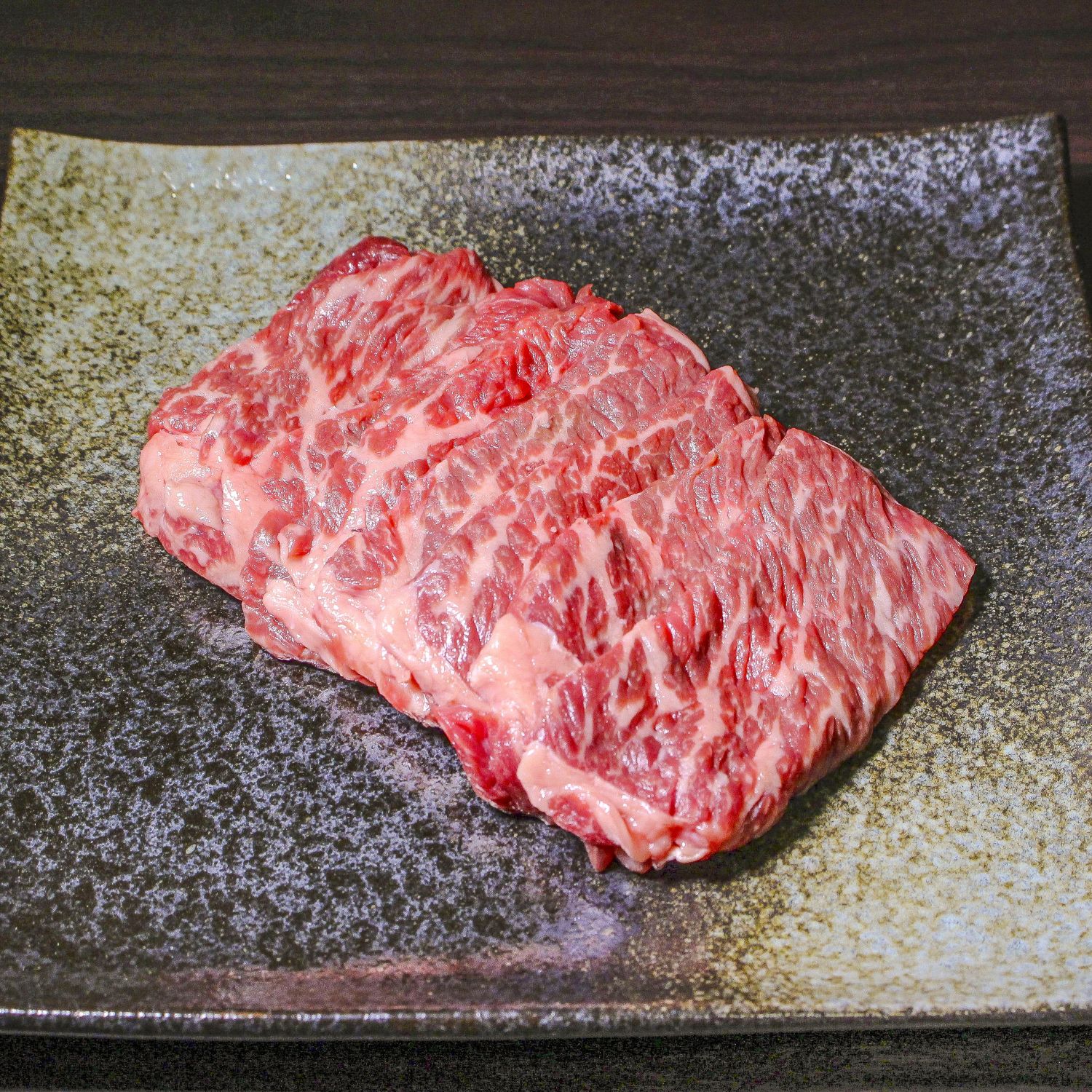 豊西牛肩ロース焼肉用　200g